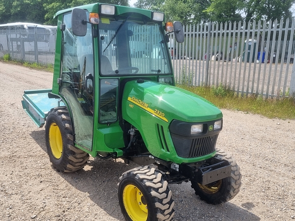 Chris Atkin & Son Ltd - John Deere 2320